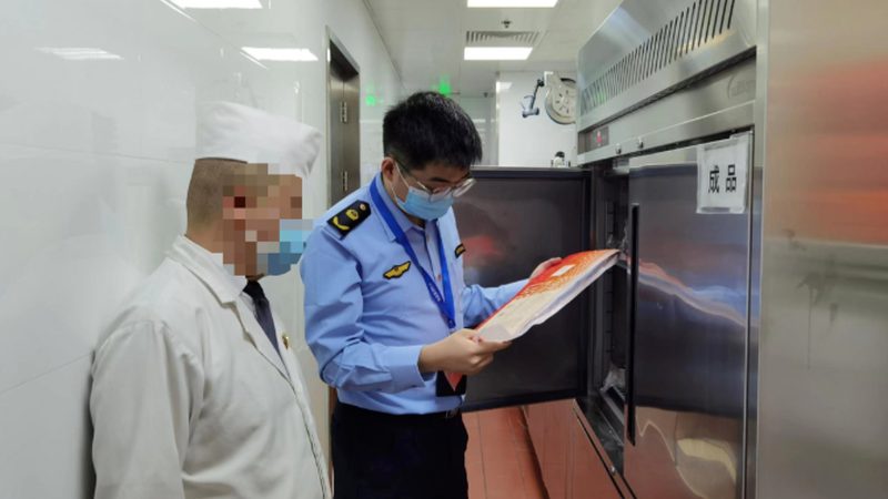 轻盐原味坚果，营养成分表里的秘密